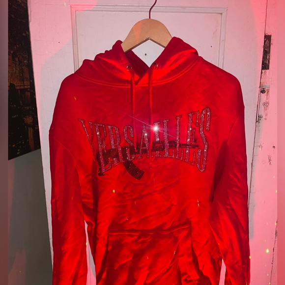 Versailles Hoodie - Picture 2 of 4